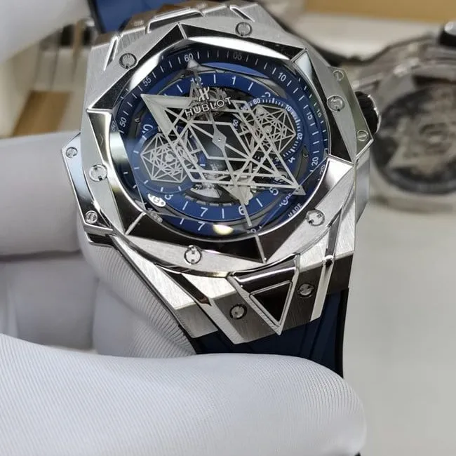 top-tier watch Hublot men's blue dial blue belt Big Bang series fully automatic movement watch front view