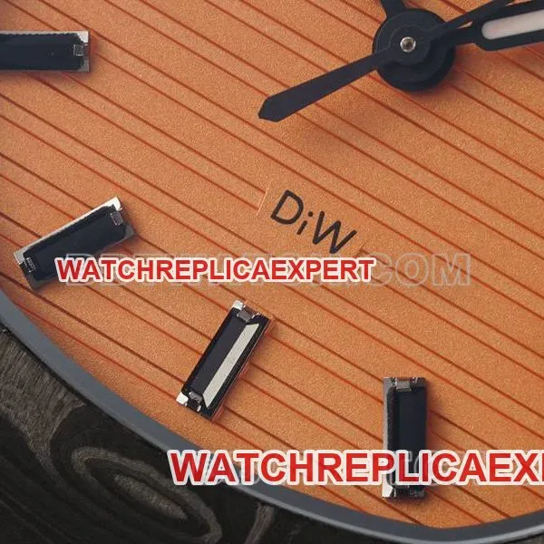 Patek Philippetop-tier watch DIW factory Nautilus orange plate carbon fiber mechanical steel bracelet model 5711front live photo