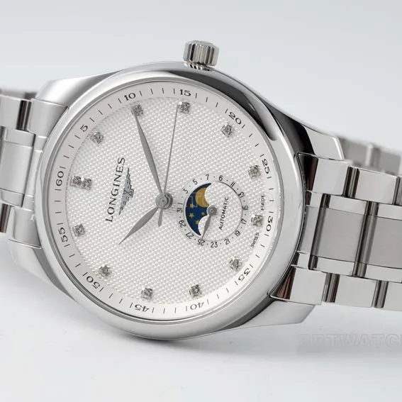 APS factory Longines watchmaking traditional top-tier 1:1super clonesilver dialmoon phasesteel bracelet model L2.909.4.77.6front live photo