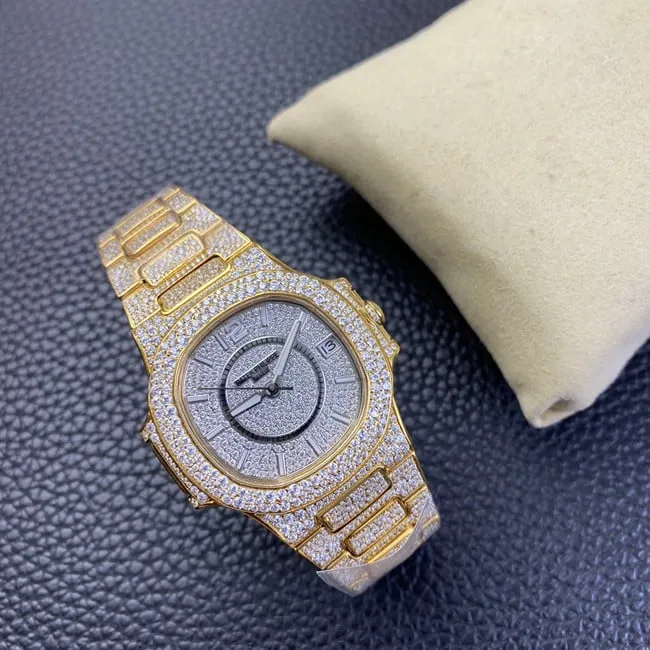 Patek Philippetop-tier watch women's gray plate gold band Nautilus series automatic movement front view