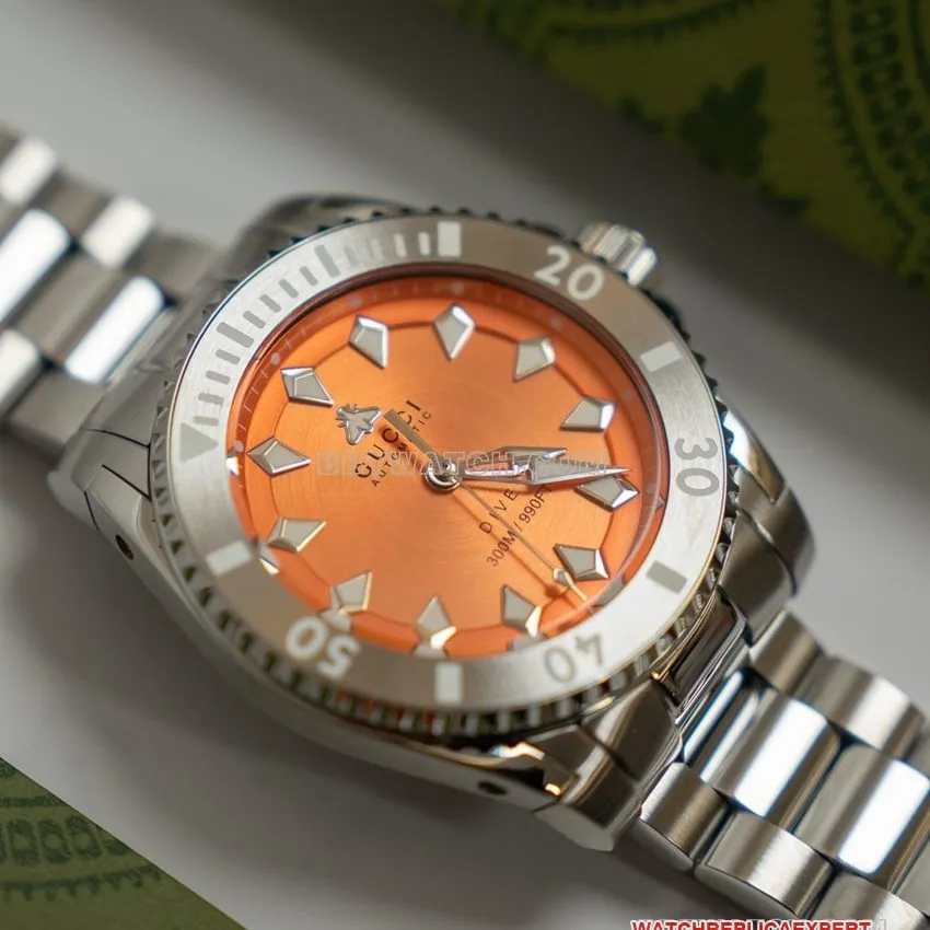 Gucci top-tier 1:1high-quality replica2024 new orange plate steel bracelet model YA136355front live photo