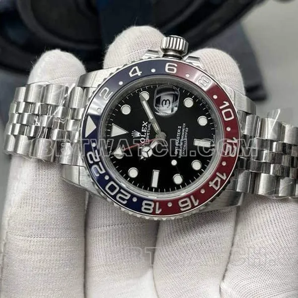 VSRolexGMT-Master type top-tier 1:1super clonePepsi bezel126710front live photo