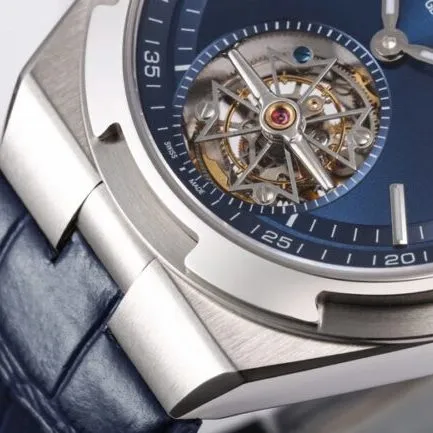 Top BBR Vacheron Constantin Overseas tourbillon, peak appearance, king of steel watches, blue dial, front view