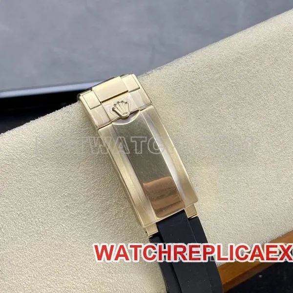Rolex watch ARF Factory Yacht-Master black dialyellow gold case 42mm rubber model front live photo