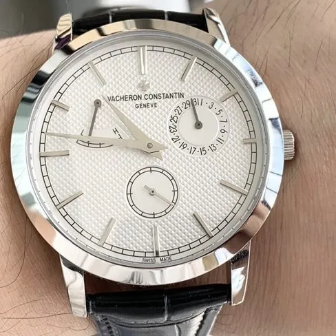 TWS factory Vacheron Constantintop-tier watch men's white dial black belt inheritance series round mechanical leather strap watch front view