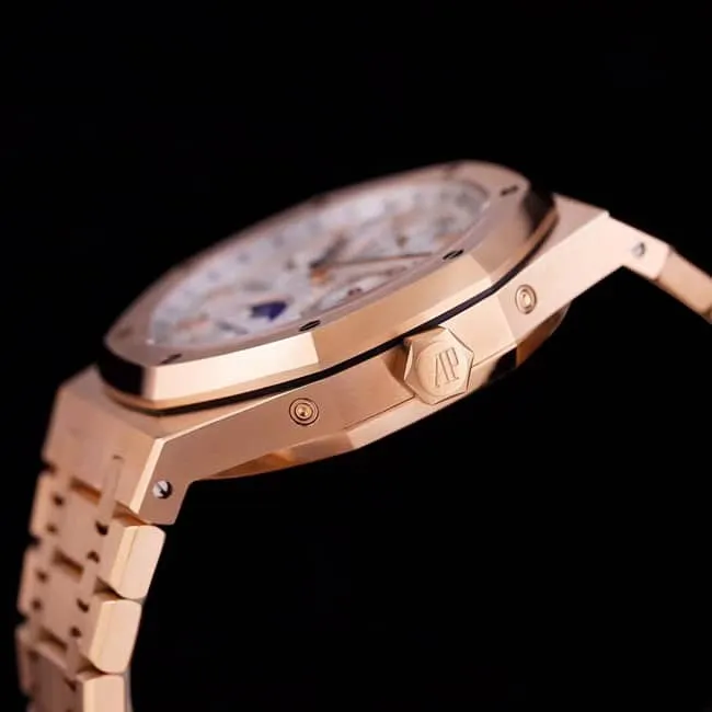 top-tier watch Audemars Piguet men's white dial gold band Royal Oak series automatic movement watch front view