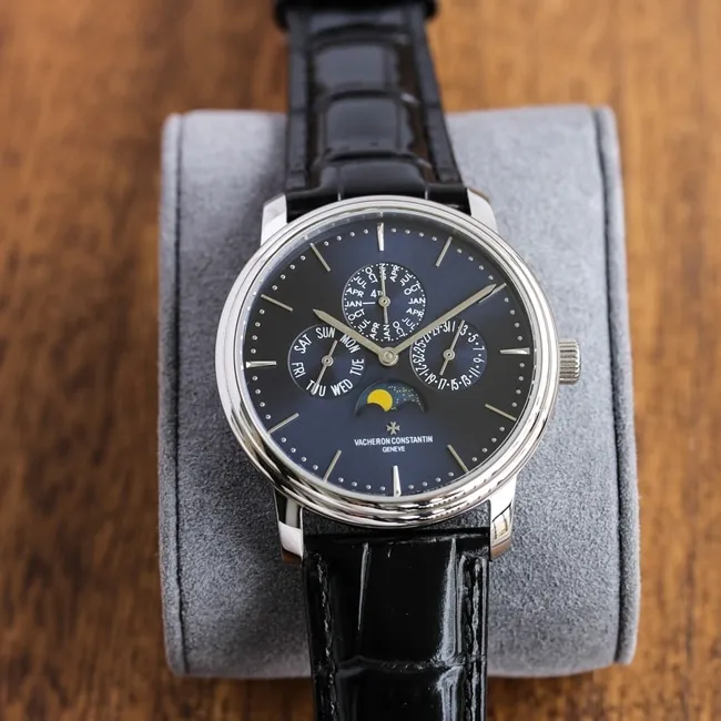 TW factory top-tier replicaVacheron Constantinhigh-quality watch men's blue dial blue belt heritage series mechanical leather strap perpetual calendar multi-function watch front view