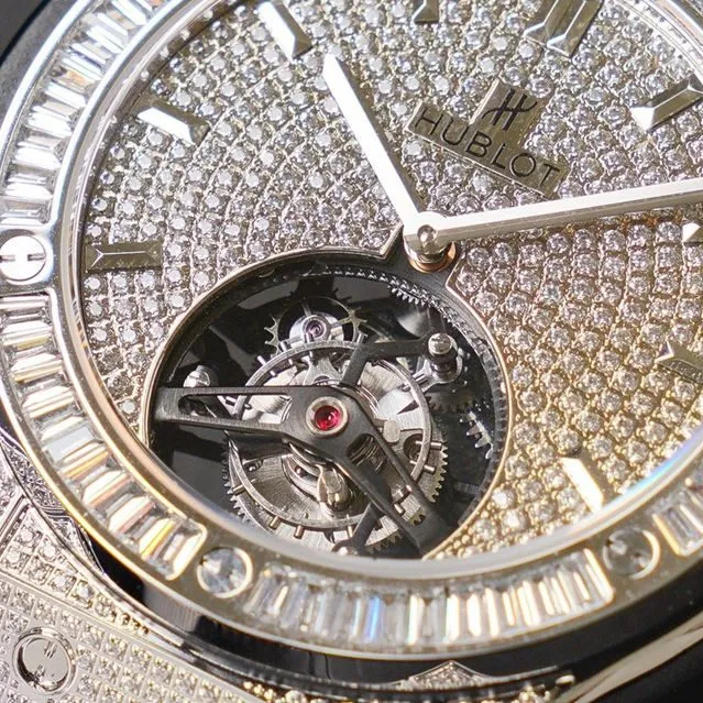 Hublotreplica watch CLASSIC FUSION series tourbillon watch front view