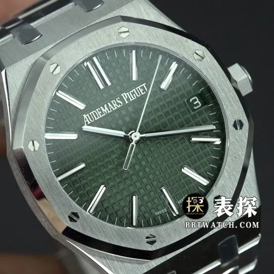 ZF Factory Audemars Piguet Royal Oak 50th Anniversary Edition 15510 Top-Tier Watch for Men—Green Dial with Steel Bracelet: Images and Price—Front View Actual Photos