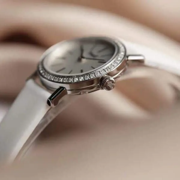 Countess collectible watch ALTIPLANO series women's quartz diamond watch side view