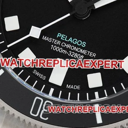 top-tier watch collar type ZF FactoryTudorblack dialM2543front live photo