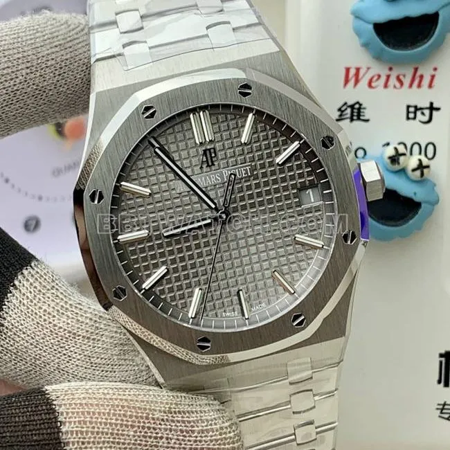 1:1replica watch VS FactoryAudemars PiguetRoyal Oak gray plate 4302 mechanical 15500braceletlive photos