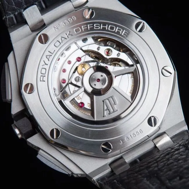 Front view of the top-notch high-quality replicaAPFAudemars PiguetRoyal Oakblack dial offshore 26400 watch from a major manufacturer
