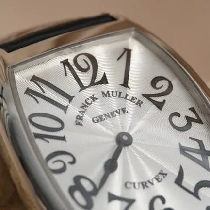 Franck Muller top-tier replicaquartz women's white dial black belt barrel-shaped leather strap watch front view