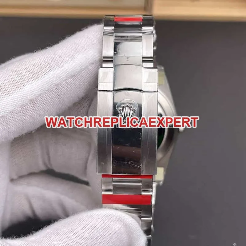 VS FactoryRolexDatejust1:1top-tier replicablue dial41mm126300front live photo