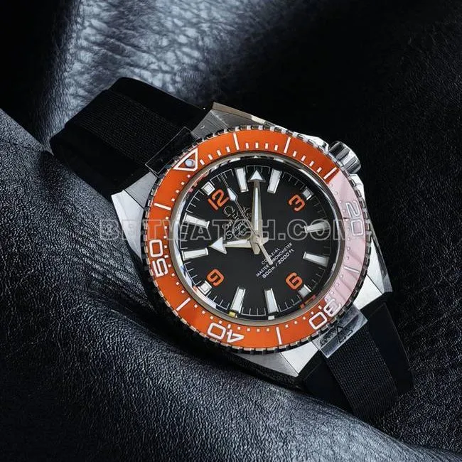 watch VS FactorySeamaster 600m black dial orange bezel black braceletfront live photo