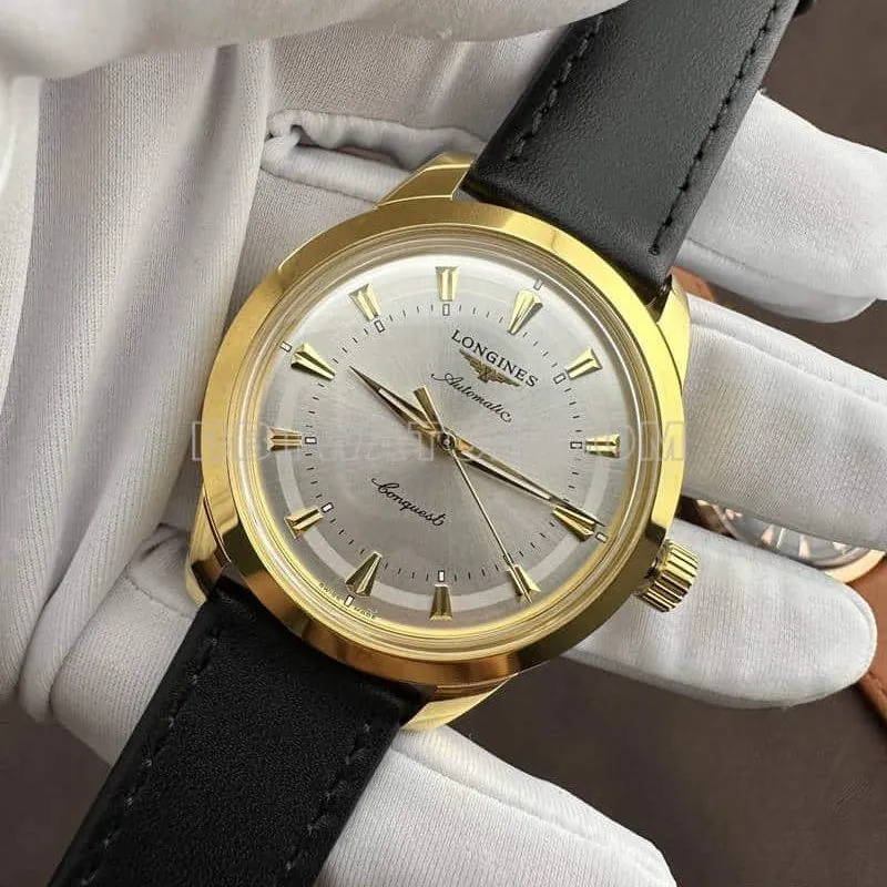 AF FactoryLongines Concast stop-tier silver white dialyellow goldleather strap model front live photo
