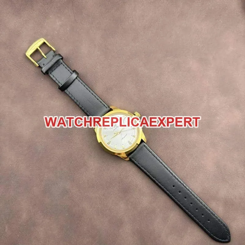 AF FactoryLongines Concast stop-tier silver white dialyellow goldleather strap model side live photo