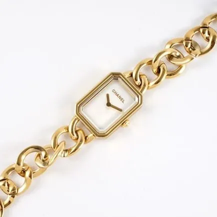 top-tier replicaChanel women's white dial gold steel braceletquartz watch front view