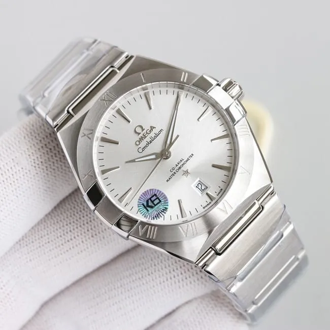 top-tier replicaOmega fifth generation Constellation series men's watch front view