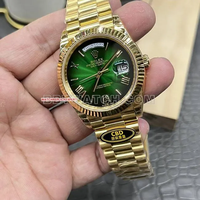 top-tier watch CBD factory RolexDay-Date3255 mechanical green dial40mmfront live photo