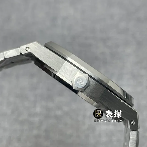 R8 factory Audemars PiguetRoyal Oak1:1top-tier watch men's smoked blue dial gradient sapphire crystalsteel bracelet model pictures and prices caseback live photo