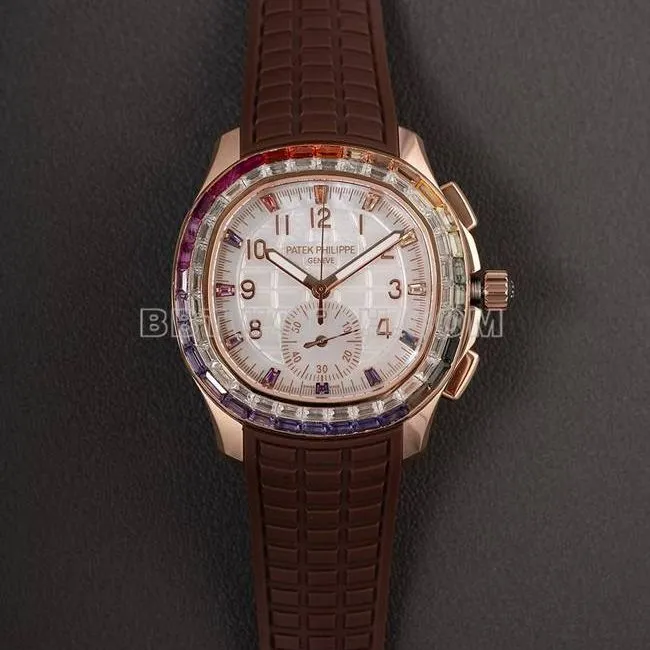 collectible watch PPM factory Patek PhilippeAquanaut mechanical brown rubber braceletfront live photo