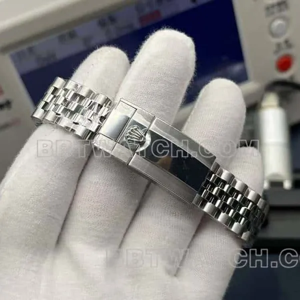 VSRolexGMT-Master type top-tier 1:1high-quality left-handed Sprite circle 126720front live photo