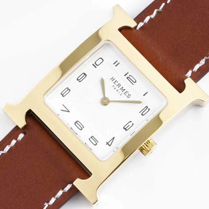 Hermès top-tier replicaladies' watchHeureH series ladies quartz square fashion watch black leather white dial detail shots