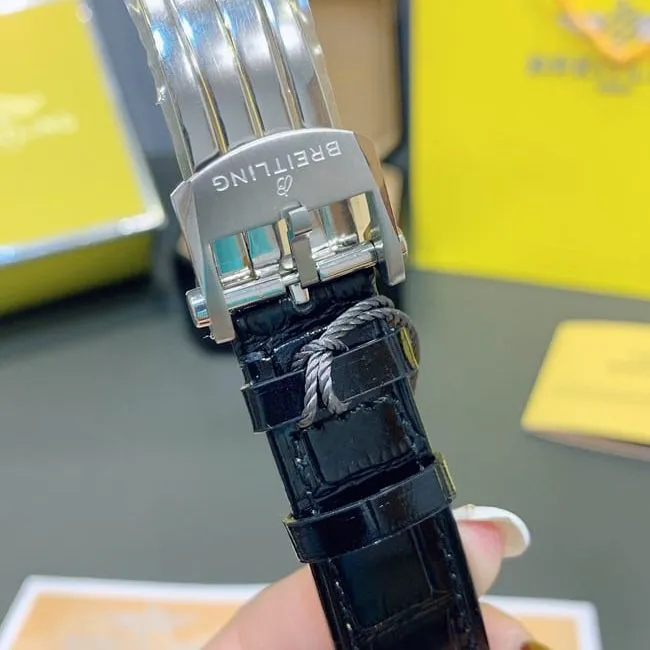 top-tier replicaBreitlinghigh-quality ladies gold plate black belt full automatic movement Nanhai capsule series leather strap watch front view