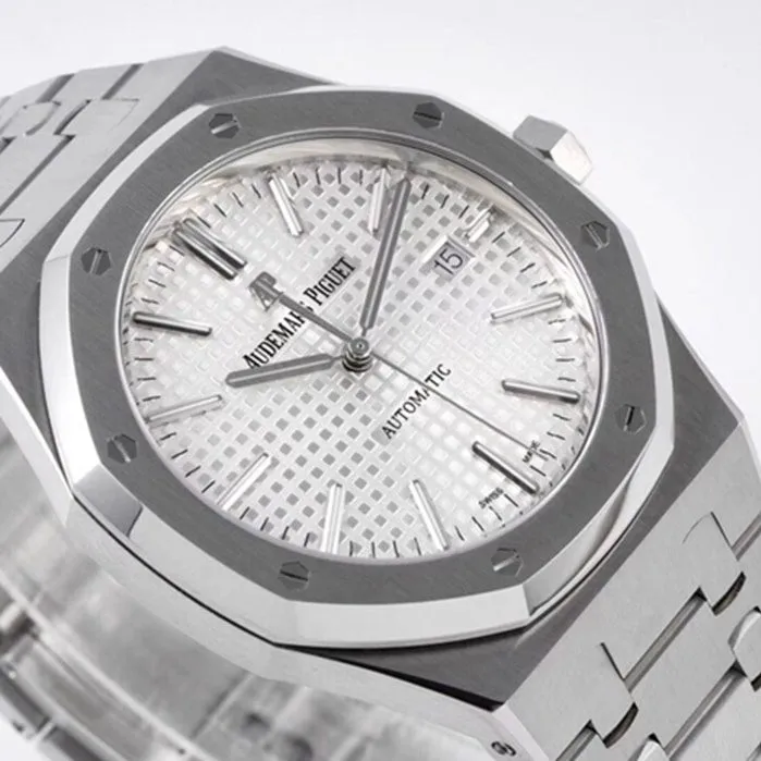 top-tier watch Audemars Piguet men's white dial Royal Oak series mechanical steel bracelet watch front view