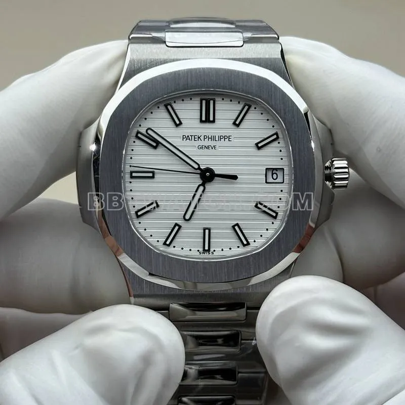 Patek Philippe collectible watch BBF factory Nautiluswhite dial324movementsteel bracelet model front live photo