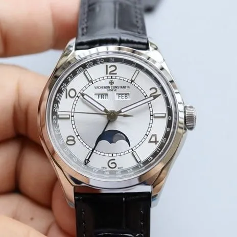 Vacheron Constantintop-tier watch Wulu type full date display series men's white dial black belt mechanical detail shots