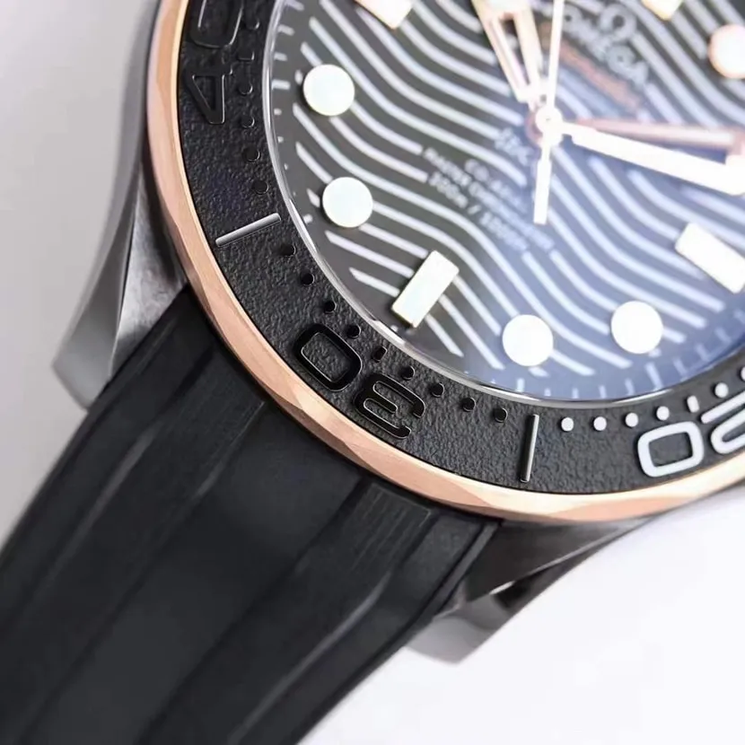 OM FactoryOmegaSeamaster300 black ceramictop-tier watch rose gold