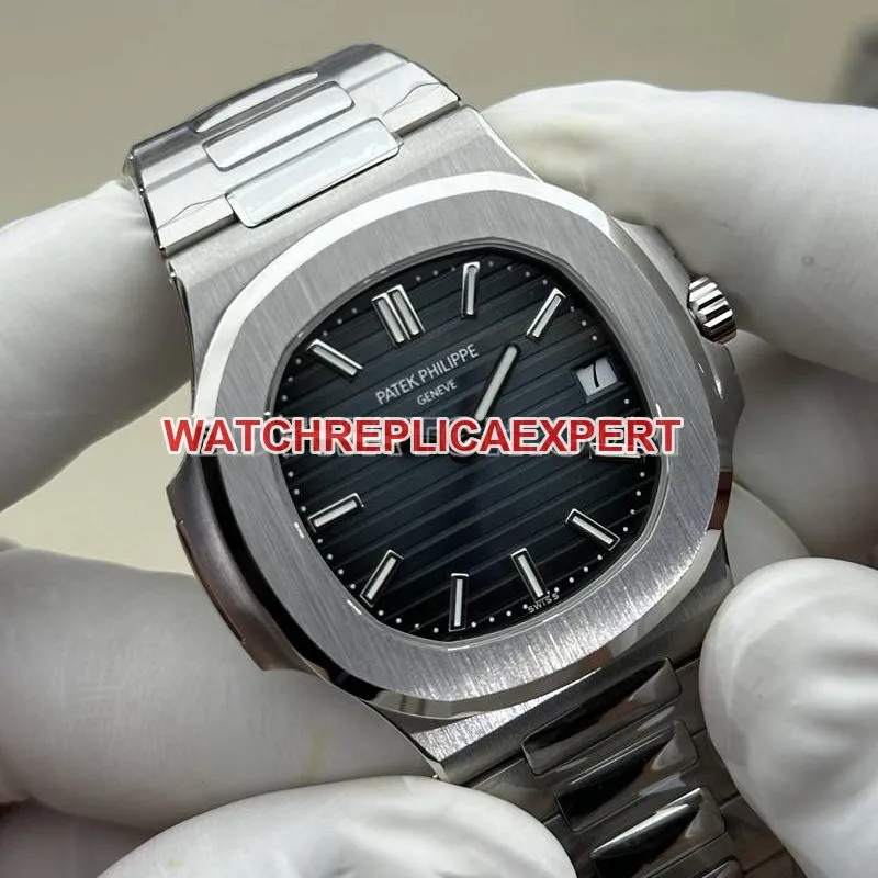 Patek Philippe collectible watch BBF factory Nautilus324movementblue dialsteel bracelet front live photo