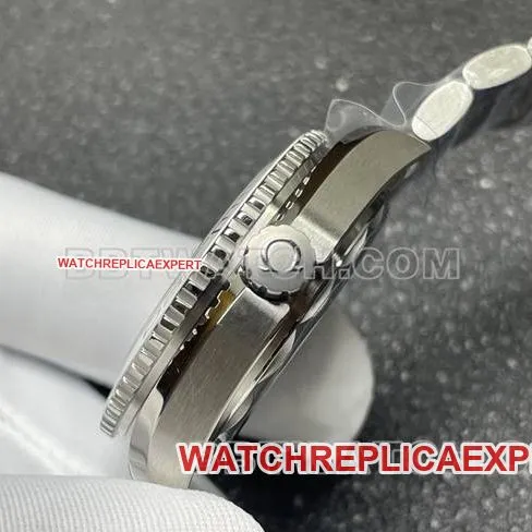 collectible watch VS FactorySeamasterwhite dial8800 mechanical 39.5mmbraceletlive photos