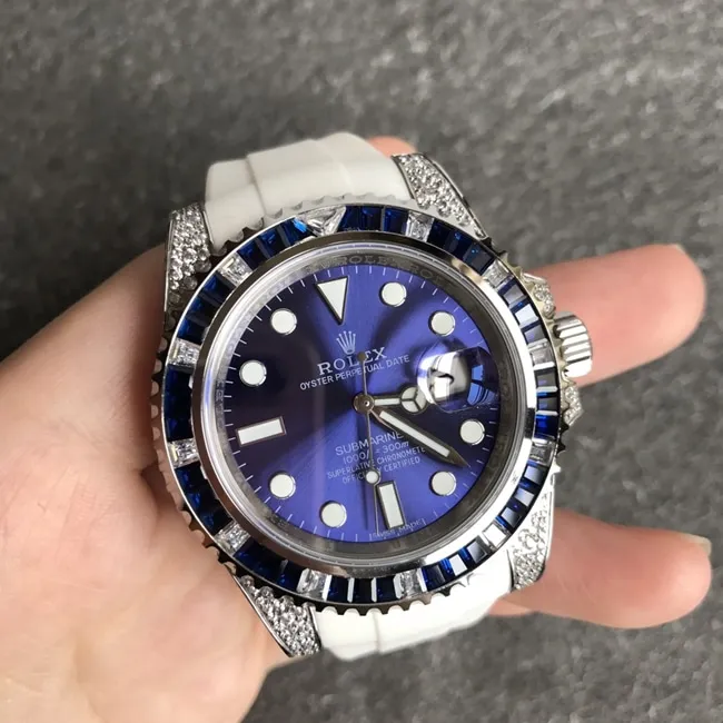 top-tier watch Rolex men's blue dialrubber strapSubmariner series v3 version automatic movement watch front view