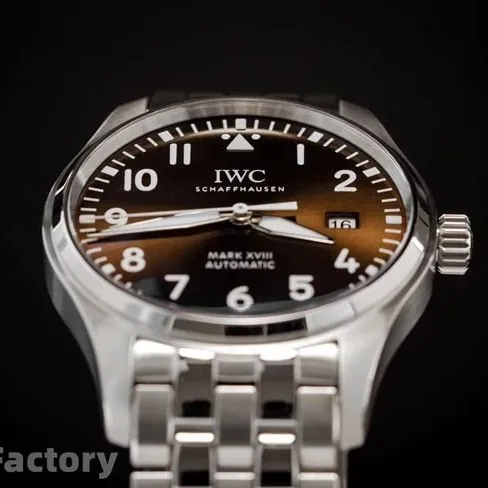 V7 factory top-tier replicaIWC watch men's brown plate steel bracelet Mark 18 series ultimate version mechanical watch side view