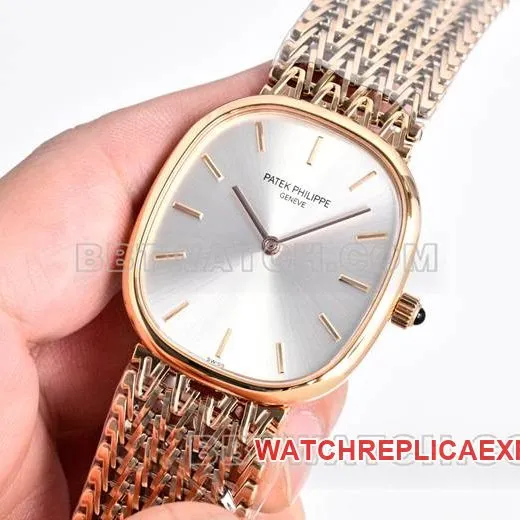 collectible watch Patek PhilippeGOLDEN ELLIPSEblack dial5738front live photo