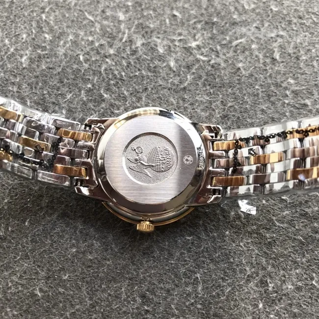 DK factory top-tier replicaOmegahigh-quality watch women's white dial Diefei series quartzsteel bracelet watch front view