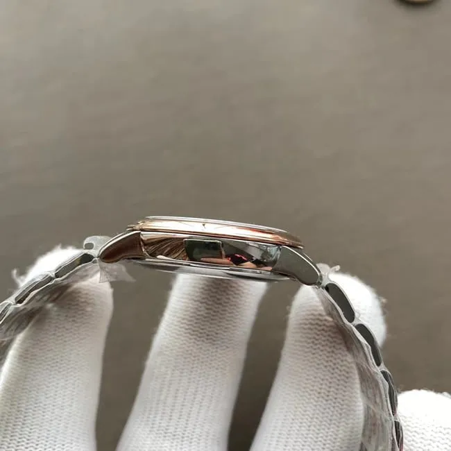 top-tier watch Omega women's white dial gold belt butterfly series watch front view