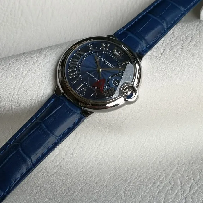 top-tier watch Cartier men's blue dial blue balloon series mechanical leather strap watch side view