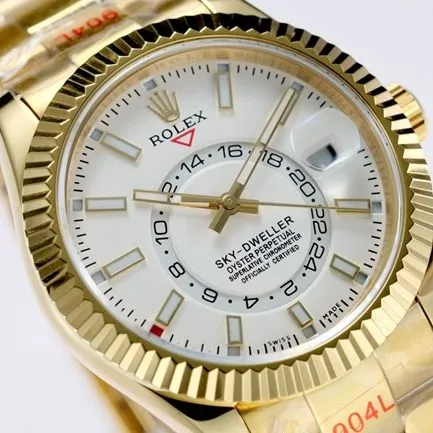 top-tier Rolex men's white dial gold belt Navigator series automatic movement watch front view