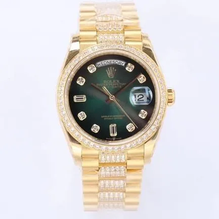 EW Factorytop-tier replicaRolexhigh-quality watch men's green dial gold steel braceletday displayDatejustautomatic movement watch front view