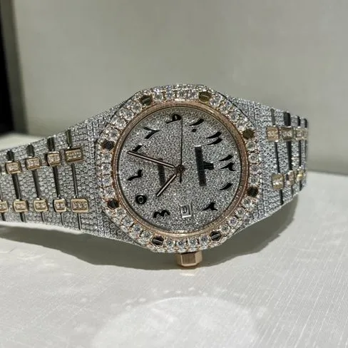top-tier watch Audemars Piguet men's gray plate steel bracelet watch front view