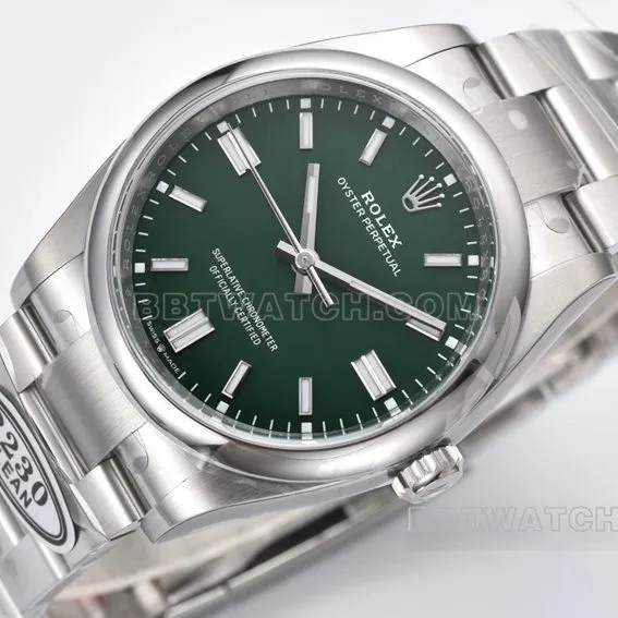 Factory C Rolex Oyster Perpetual 1:1super clone36mmgreen dialm126000-0005front live photo