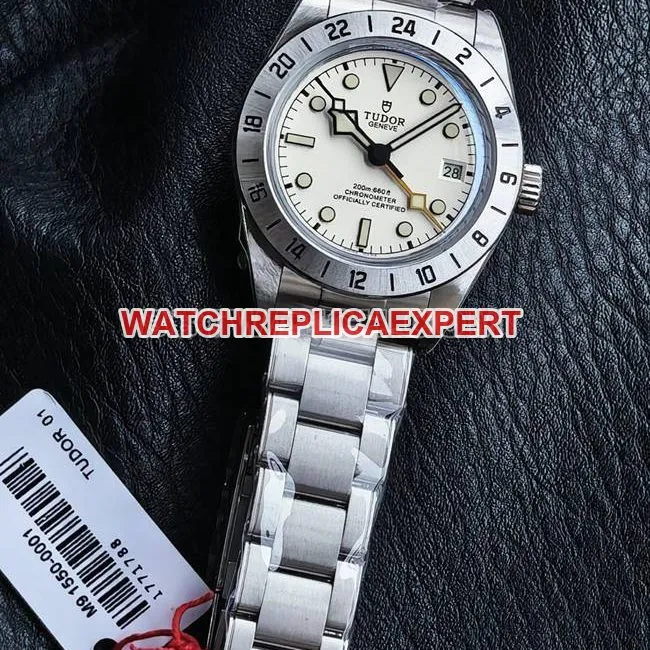 3CF factory collectible watch Biwan Tudorwhite dial steel braceletfront live photo