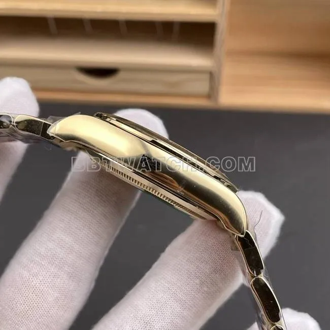 1:1replica watch Daytonagreen dialCBD factory Rolexyellow gold4130 mechanical front live photo