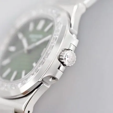 Patek Philippetop-tier watch men's green dialsteel bracelet fully automatic movement watch movement picture