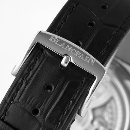 JBF FactoryBlancpaintop-tiersuper watch men's white dial black belt mechanical classic full series tourbillonleather strap watch front view